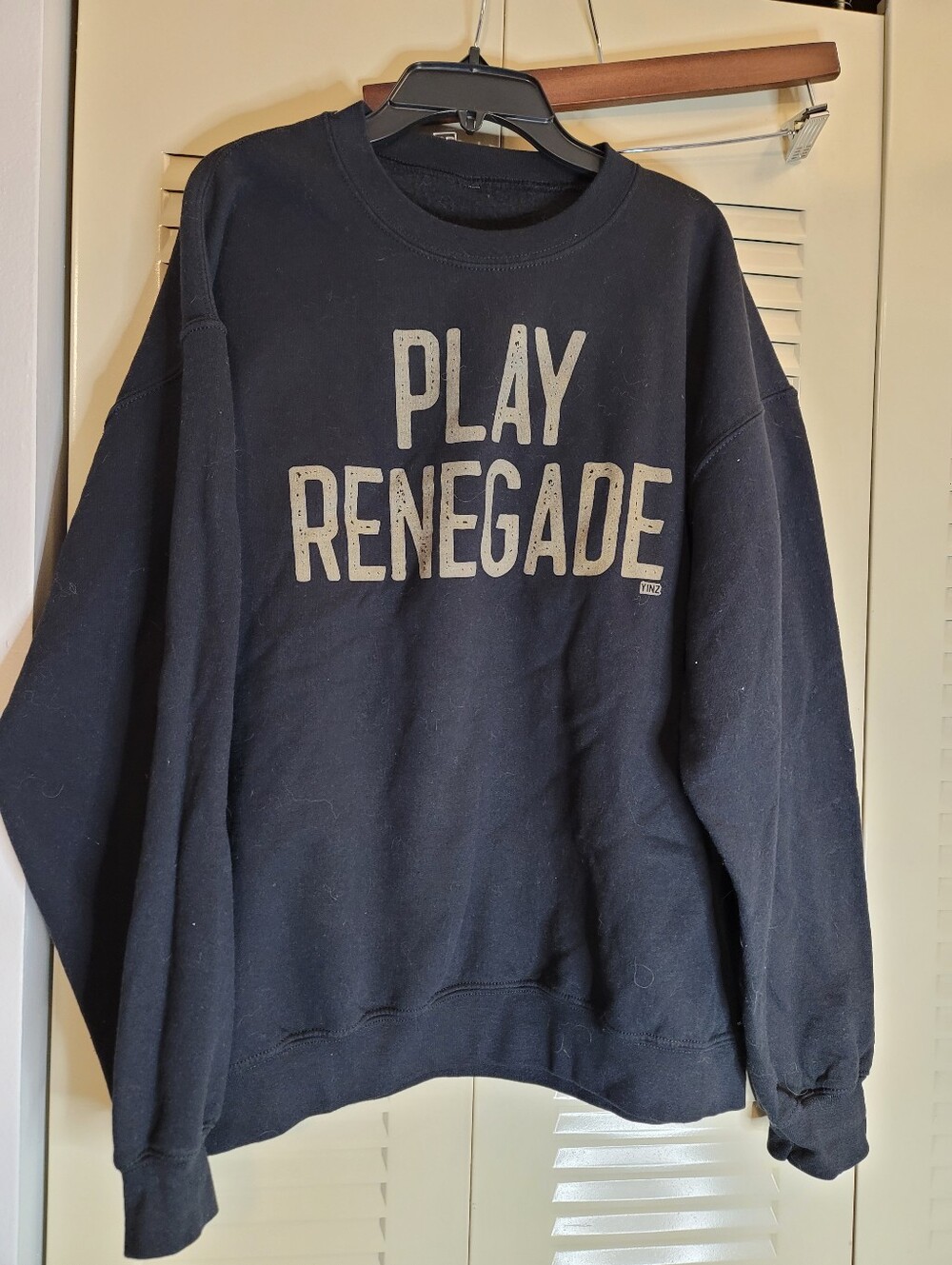 Play Renegade Crew Neck Sweater Size Large